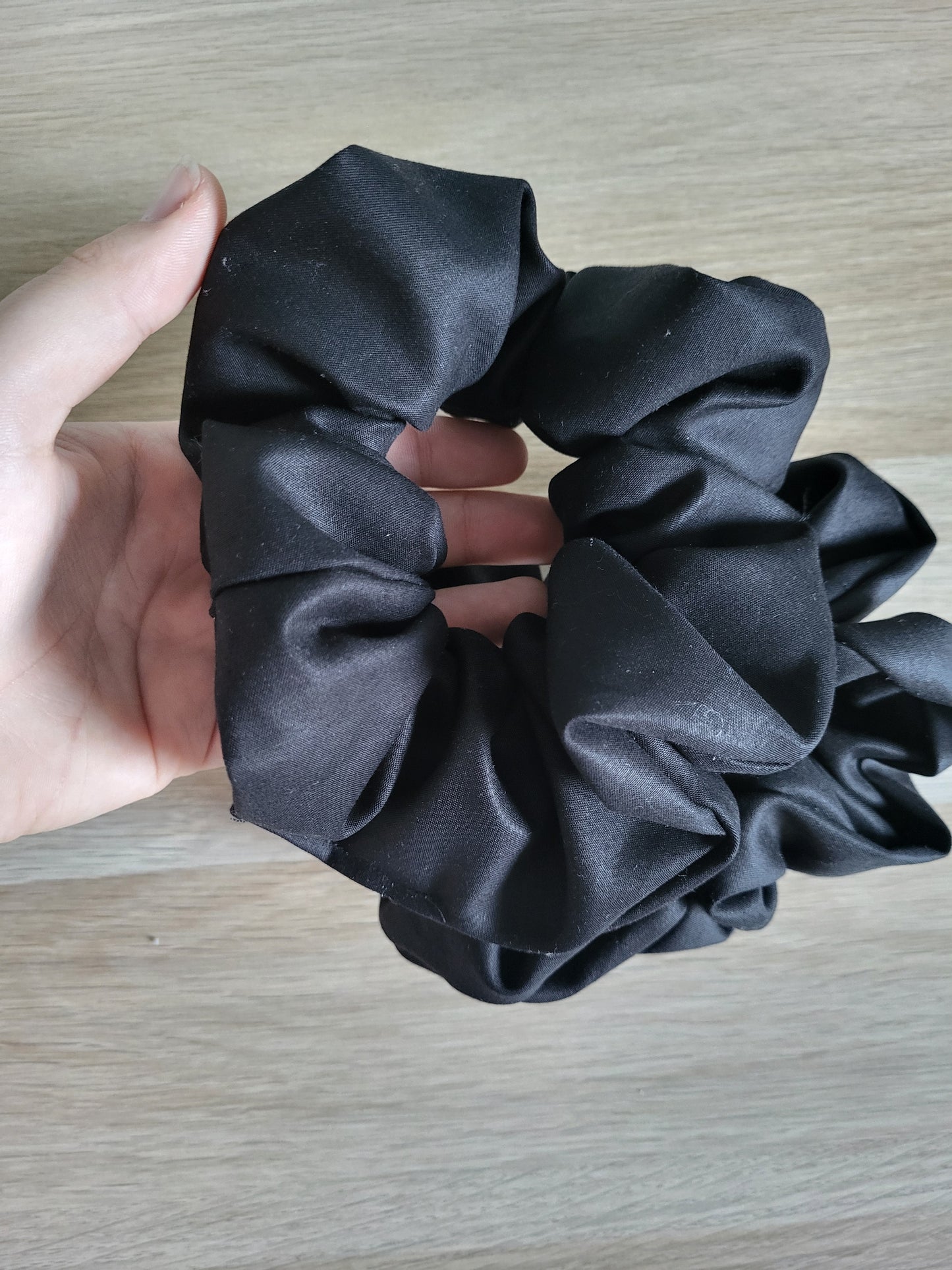 Grand chouchou noir