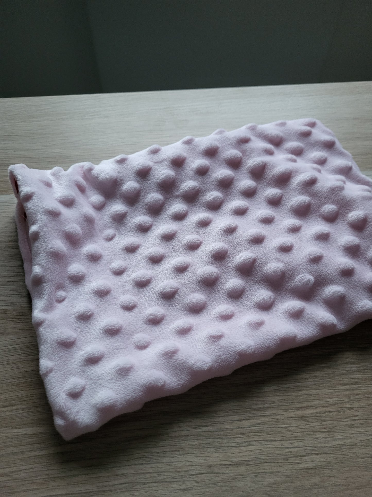 Housse de livre rose pale et coeur