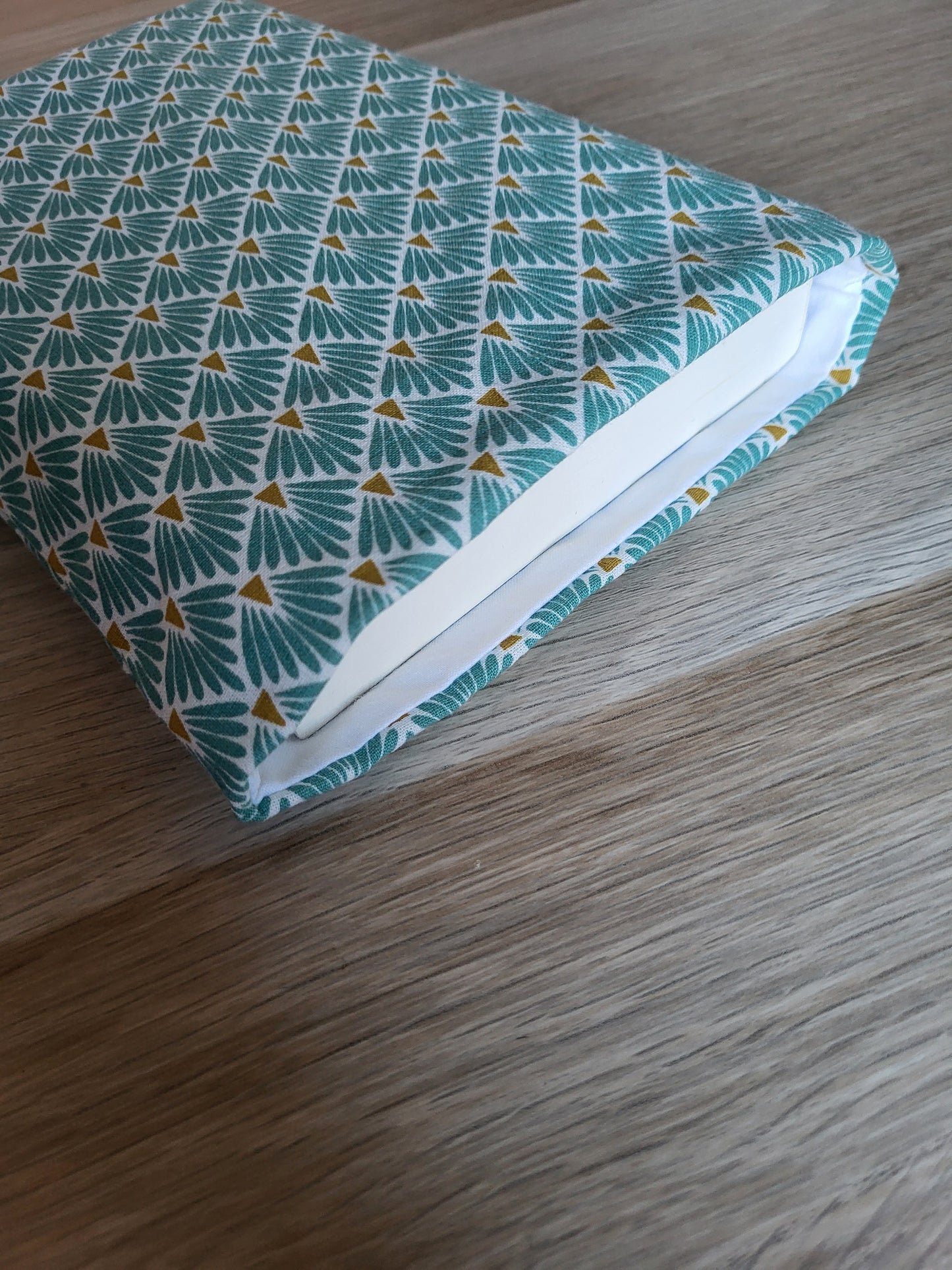 Housse de livre bleu/vert et blanc